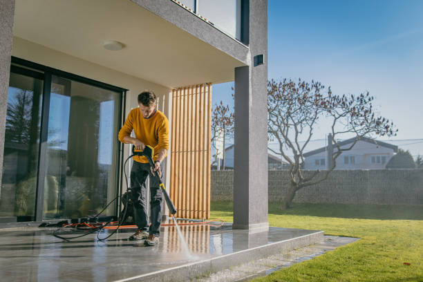Professional Pressure Washing Services in Bear Rocks, PA